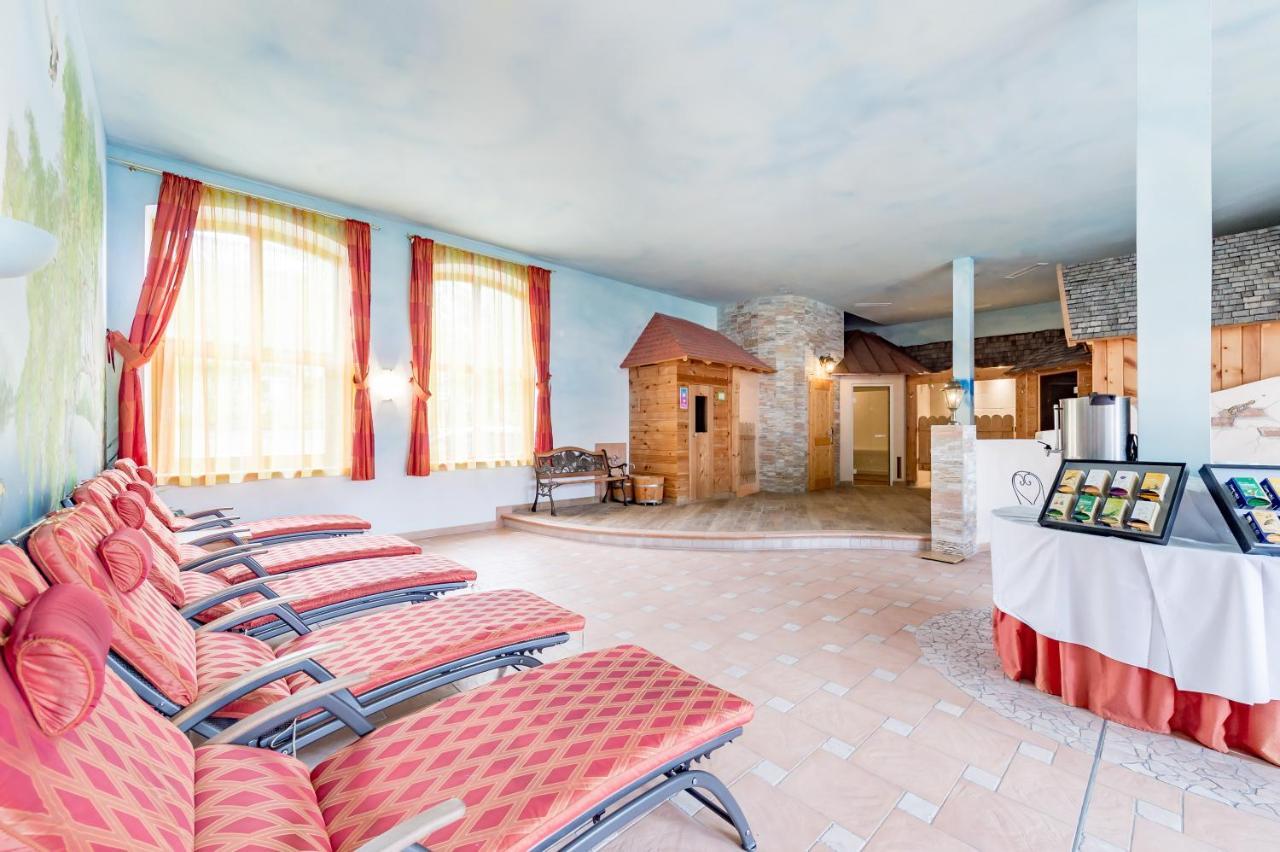 Hotel Zum Gourmet Зефельд-ін-Тіроль Екстер'єр фото