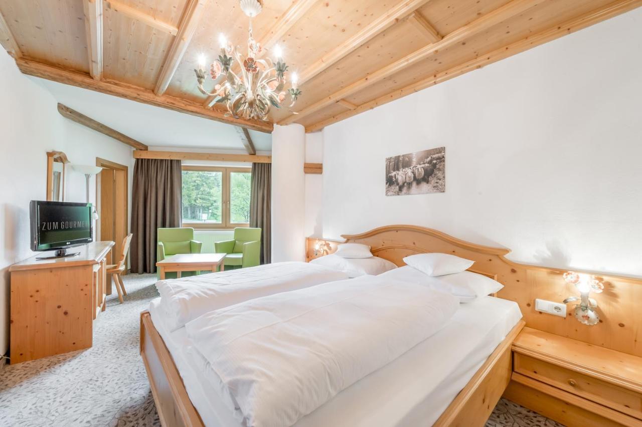 Hotel Zum Gourmet Зефельд-ін-Тіроль Екстер'єр фото